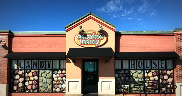 Candy House Gourmet Visit Joplin   Candy House Facade 91852798b59be8b28fc00edfe4aec23a 